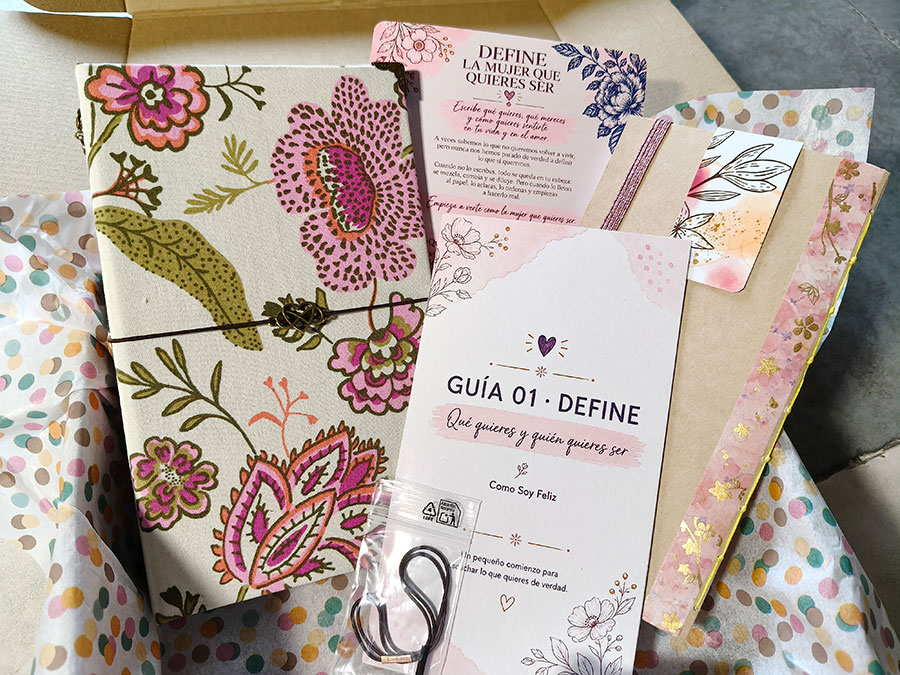 Traveler’s Notebook artesanal de algodón - Colección Floral - Imagen 11